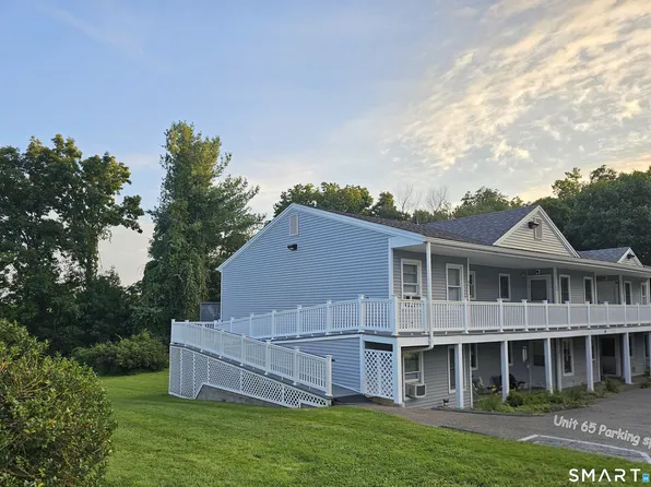 65 Senior Drive #65, Monroe, CT 06468