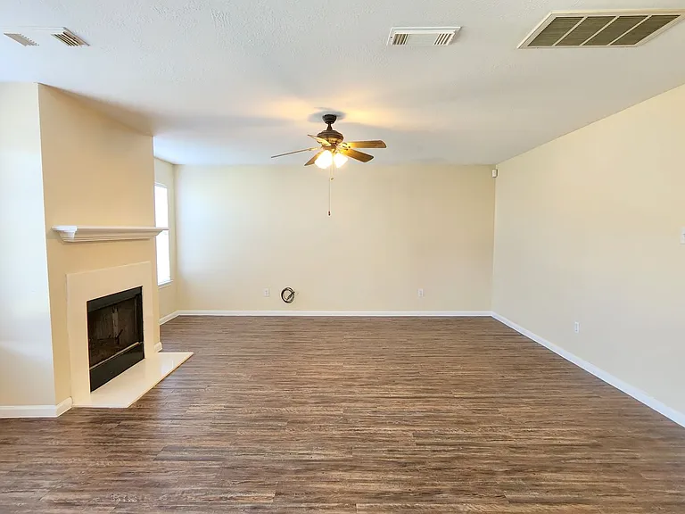 18123 Noble Forest Dr — Photo 14