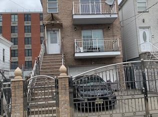 16 Pollock Ave FLOOR 2, Jersey City, NJ 07305