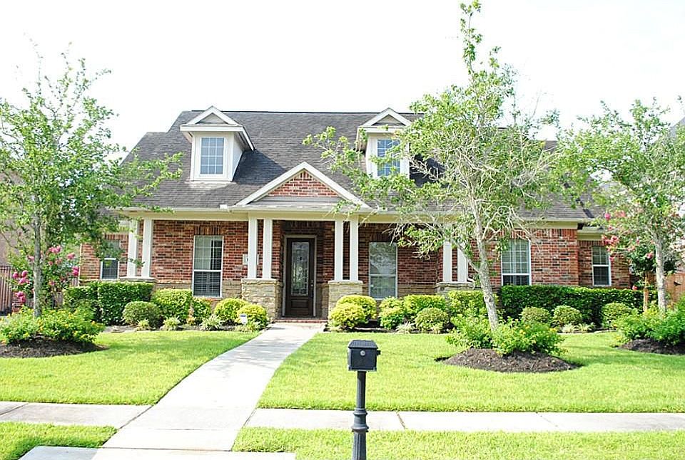 1st image of 1407 Kinston Dr