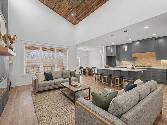 2nd image of 1 Logan Ln