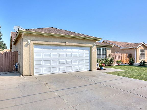 2nd image of 12315 Bonnie Brae Ave