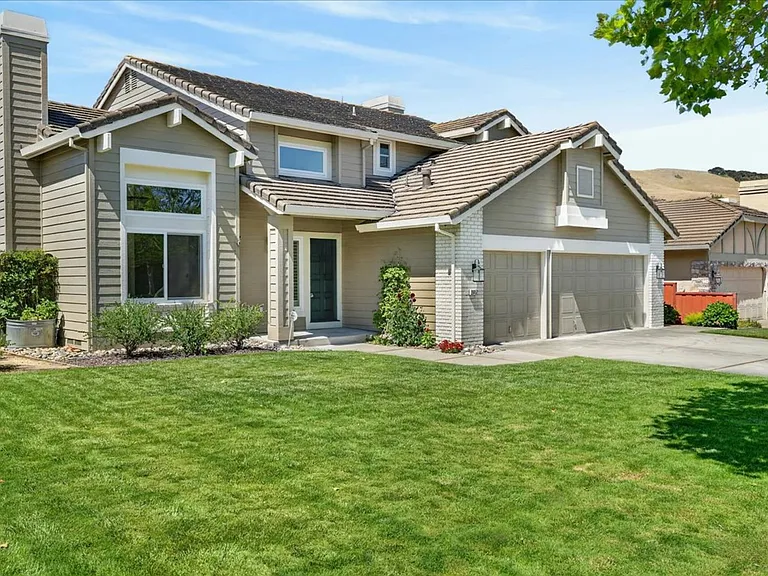 20452 Franciscan Way — Photo 3