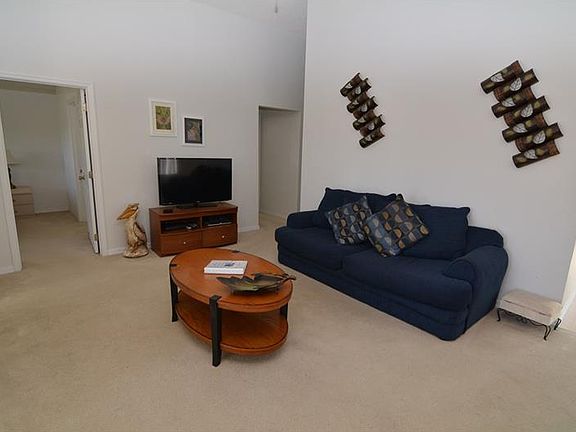5th image of 2640 Hemingway Ave