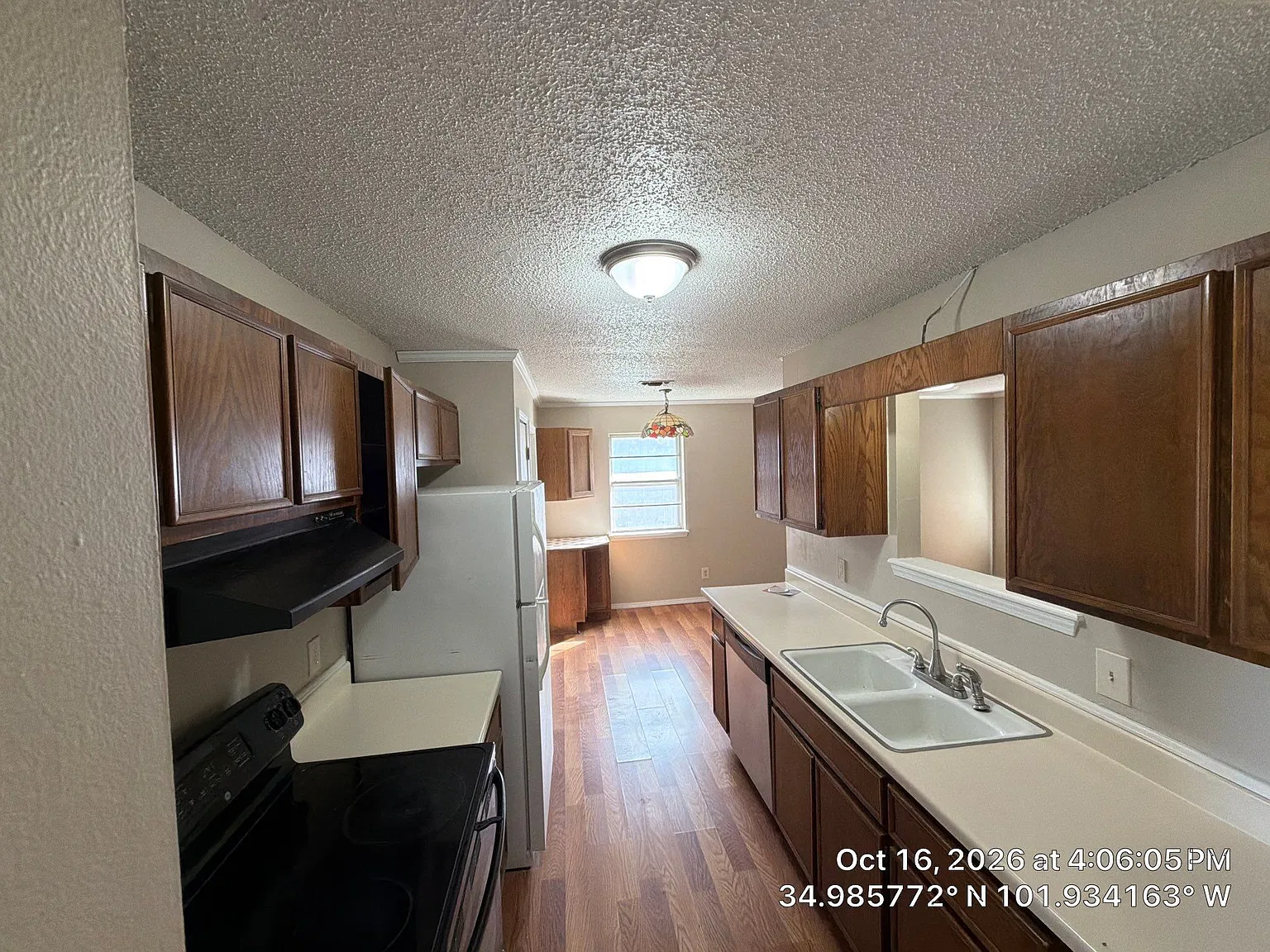 3 bed, 1307 sqft, $1,650 — Photo 3