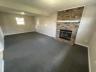 407 Bertha Way — Photo 11