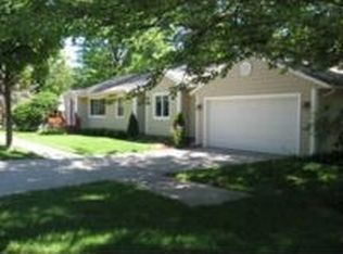 1526 Beadle St, Traverse City, MI 49686