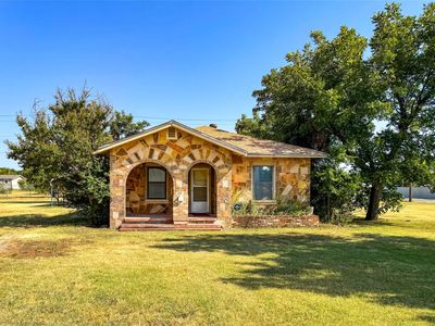 809 W 3rd St, Cisco, TX, 76437