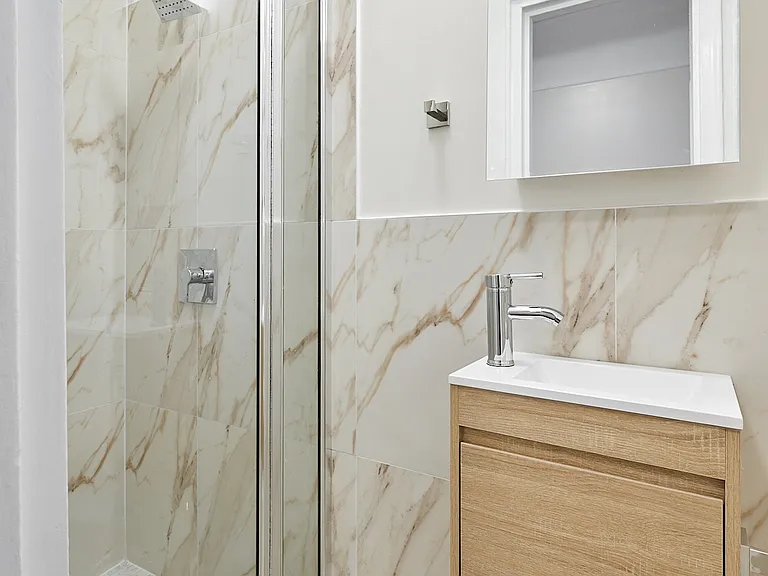 120 Riverside Dr #8G — Photo 4