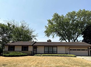 764 E Columbine Dr, Beloit, WI 53511