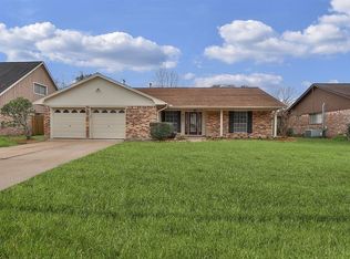 2113 Savanna Ct N, League City, TX 77573