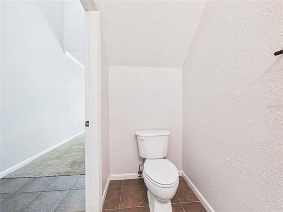4th image of 16310 Fairford Palms Ct
