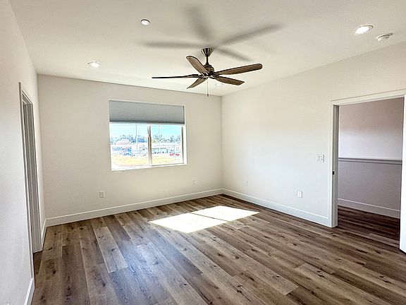 5th image of 358 S Halcyon Rd