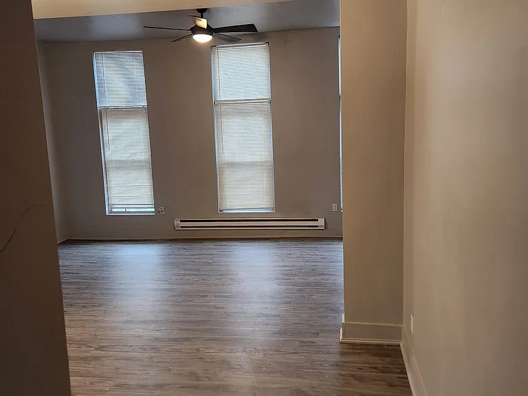 3-23 S Front St — Photo 5