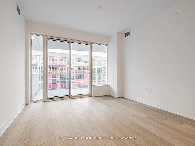333 Sunseeker Ave #408 — Photo 3