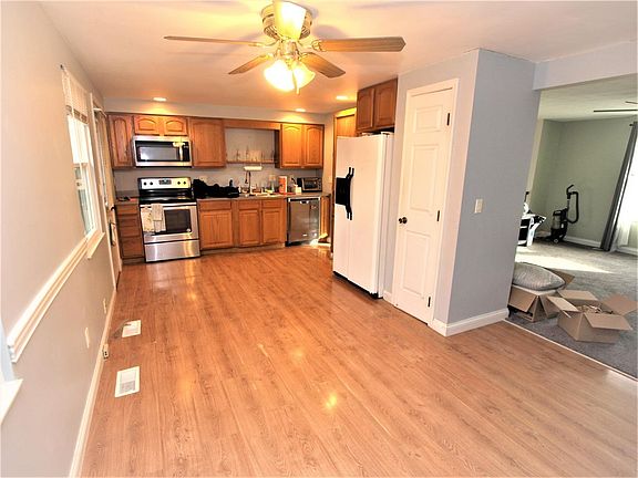 5th image of 4978 Troubador Ct