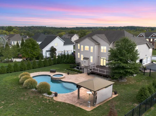 112 Bennington Rd, Phoenixville, PA 19460