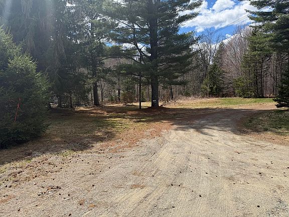 4th image of 1704 Salem Road