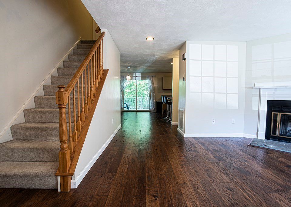 4 Apple Ridge Rd 4, Maynard, MA 01754 Zillow