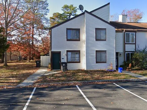 2402 Bayberry Ct, Mays Landing, NJ 08330