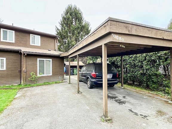 2nd image of 10680 Whistler Ct
