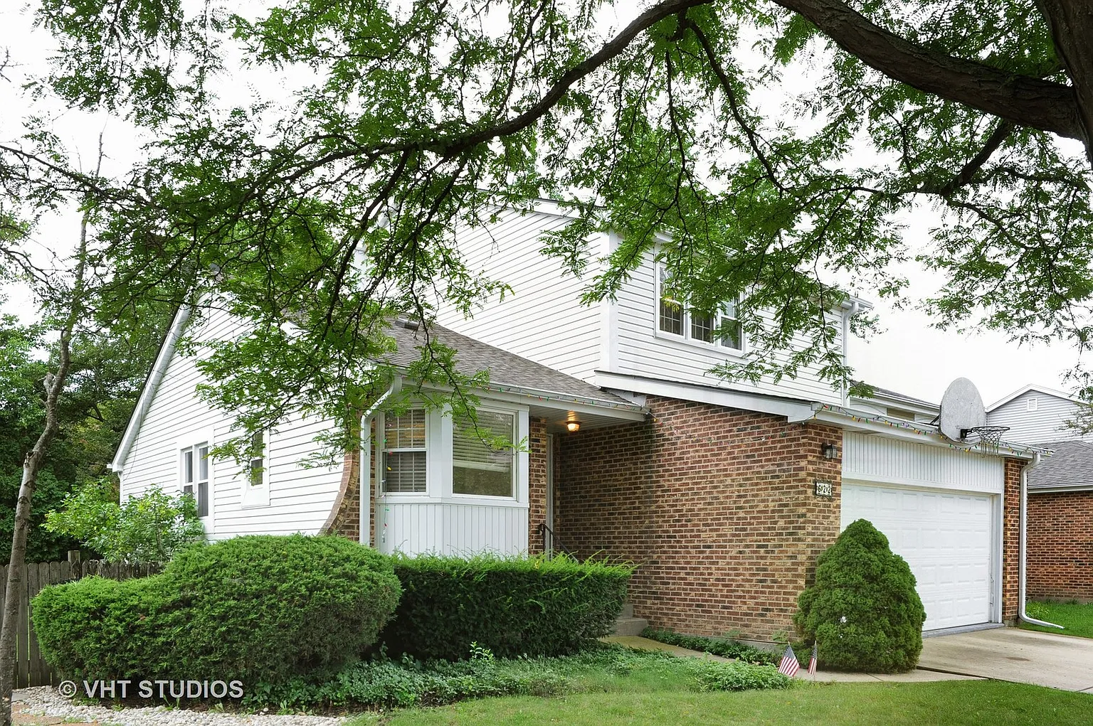 622 Dunsten Cir photo 1