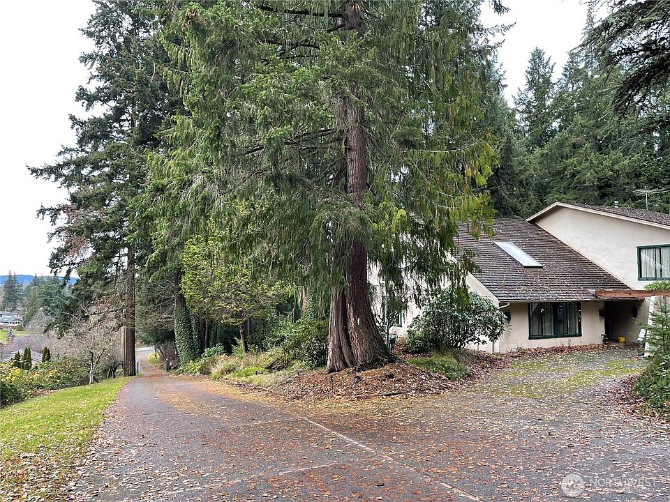 2nd image of 18335 NE 24th Street