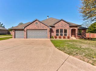 8687 Long Spur Trl, Edmond, OK 73034