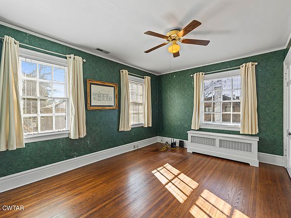 21st image of 3 Northwood Ave