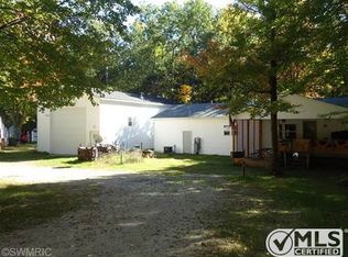 8672 E Butterfly Ln, White Cloud, MI 49349