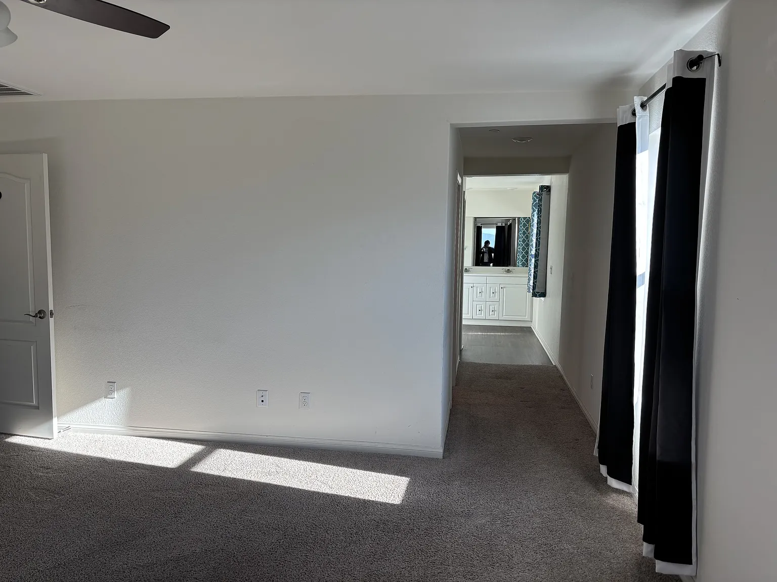 1 bed, 2889 sqft, $1,250 — Photo 3