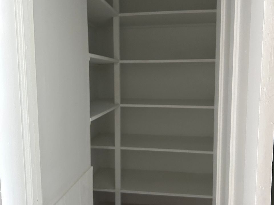 1st image of 529 Main St #2