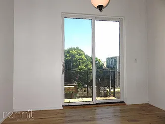 Rented by Rennit Inc.