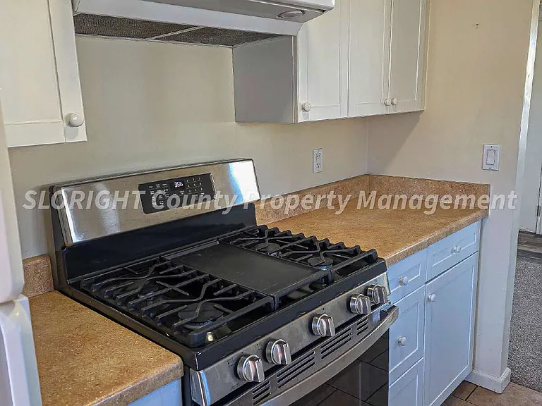 1545 S 13th St — Photo 4