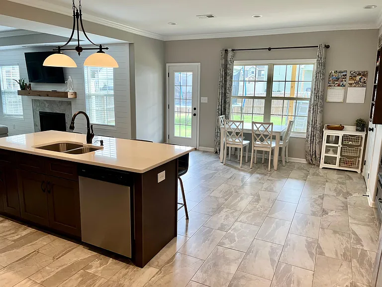 1529 Kestrel Dr — Photo 9