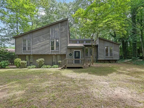 361 Gordon Valley Ln SW, Mableton, GA 30126