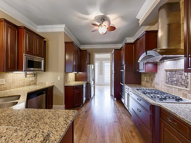 3515 Peacock Rd — Photo 12