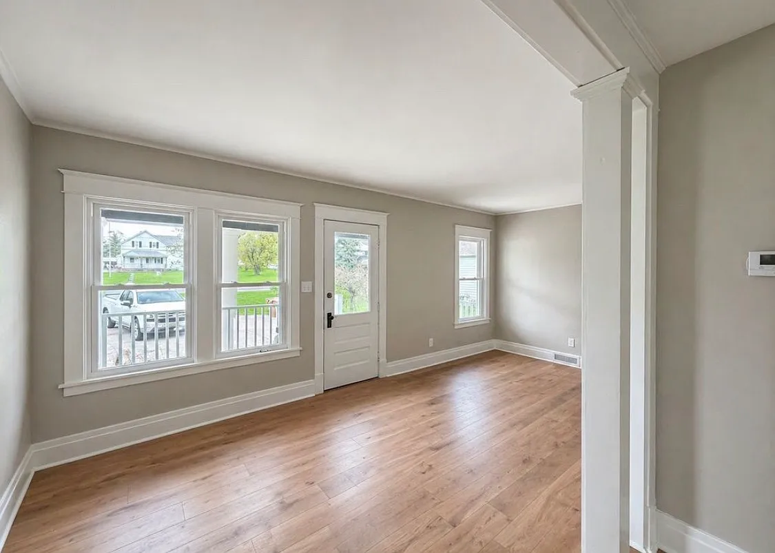 2 bed, 900 sqft, $1,295 — Photo 4
