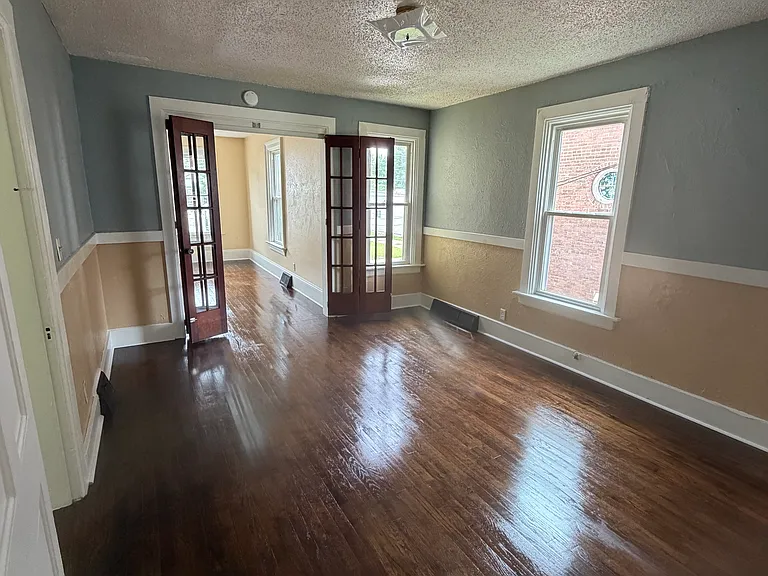 328 Kaufmann Ave — Photo 12