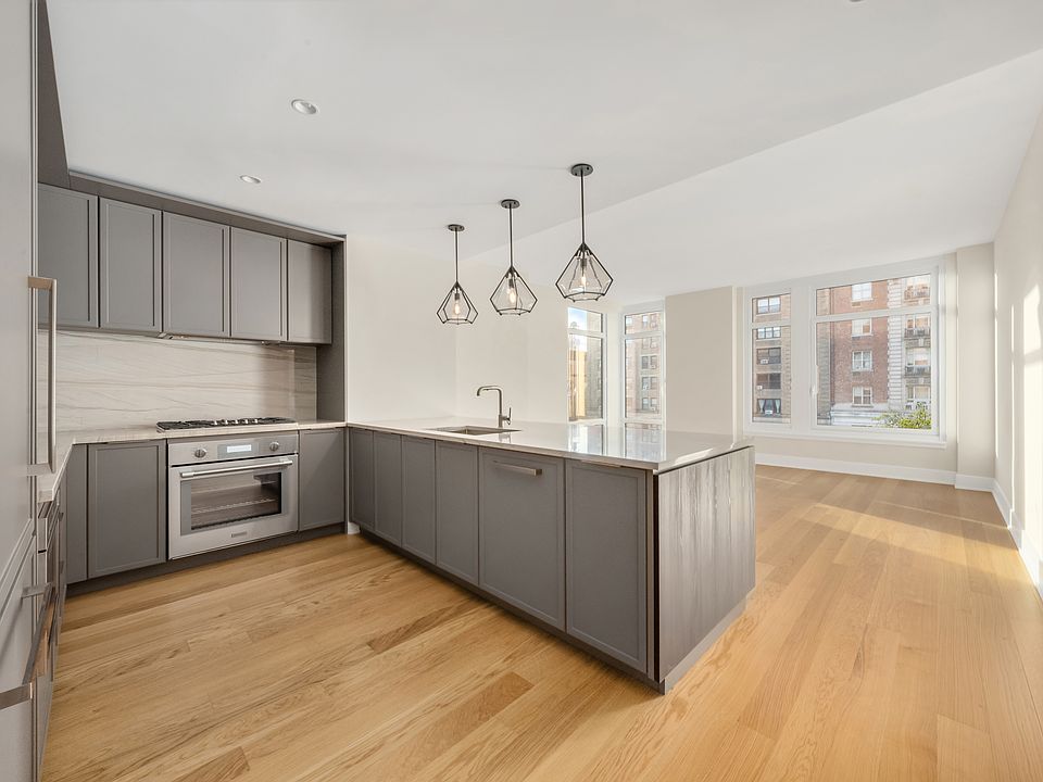 1st image of 218 W 103rd St #5C