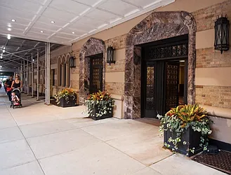 Rented by Living New York