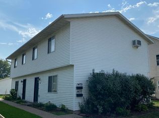 1405 5th Ave S, La Crosse, WI 54601