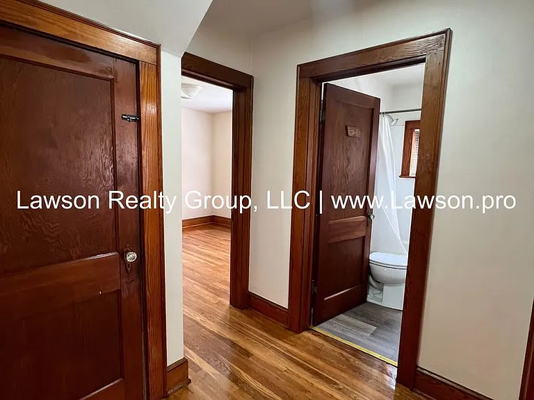 3119 King St NE — Photo 16