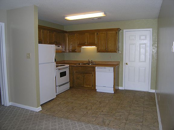 Looking into Kitchen from Living Rm.