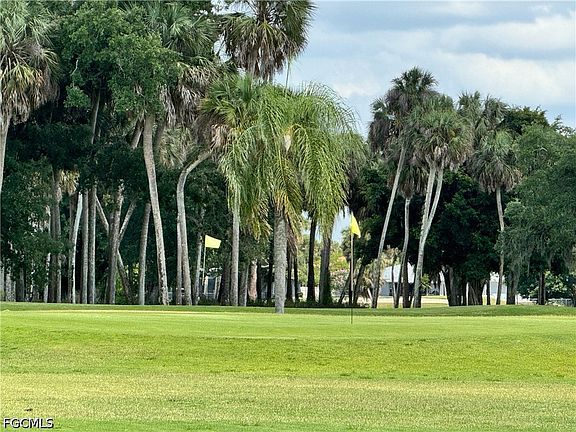 5th image of 1723 Golf Club Dr APT 6