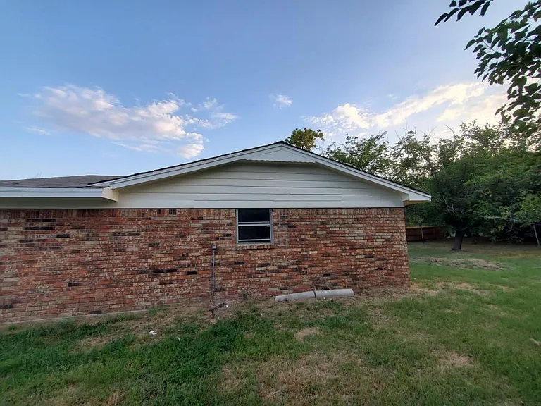 316 Church St — Photo 34