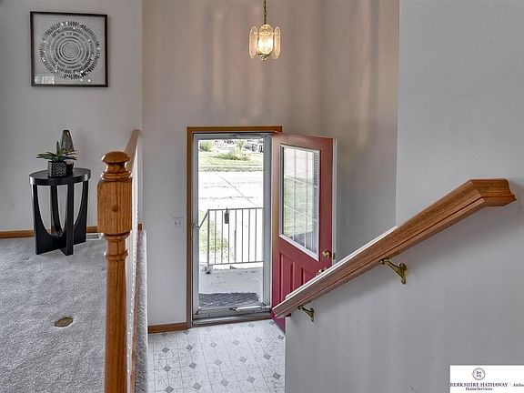3rd image of 6806 N 119th Ave