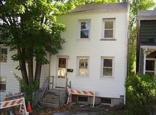 13 Sarah St, Ossining, NY 10562