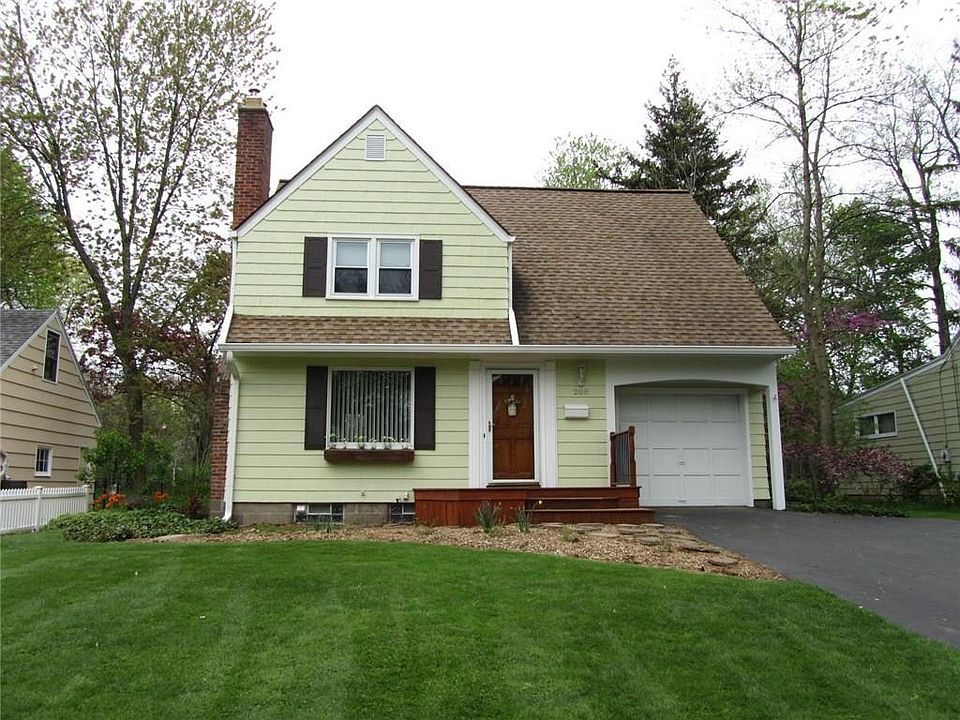 1st image of 208 Village Ln