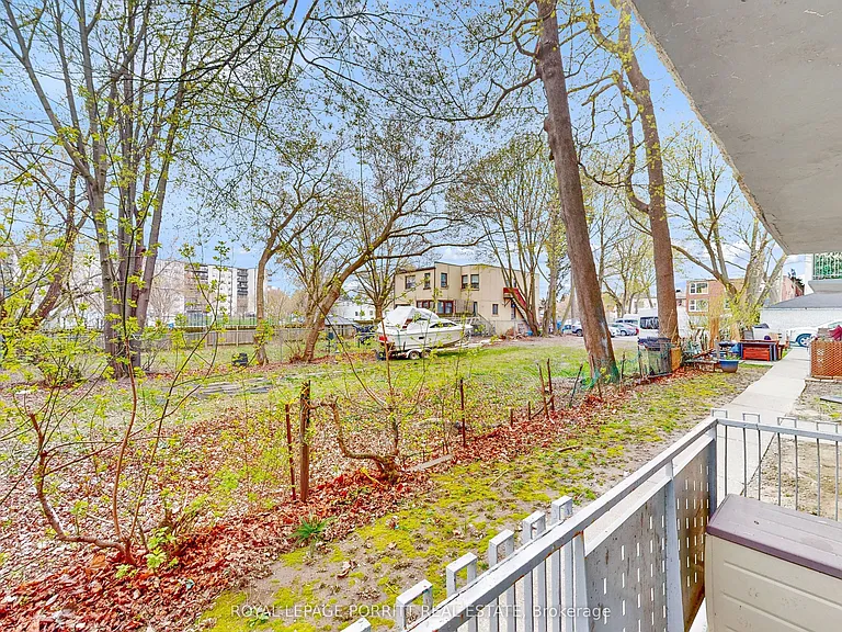 4 Superior Ave #5 — Photo 24